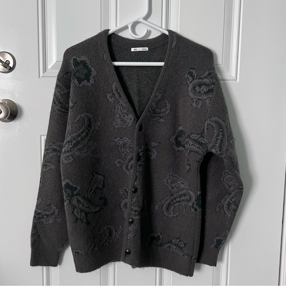 GU Brushy V Neck Cardigan Paisley Size S Olive Chunky Knit Sweater Cozy Vintage